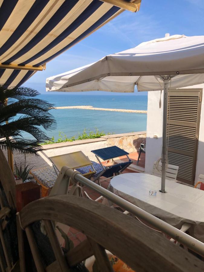 Anzio A Picco Sul Mare! Apartment Exterior photo